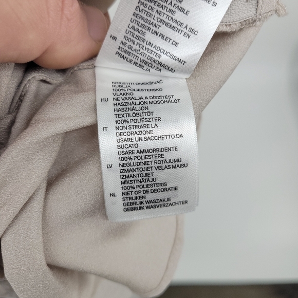 H&M Peter Pan Collar Top Sequins Detail Size 12 - Picture 11 of 14